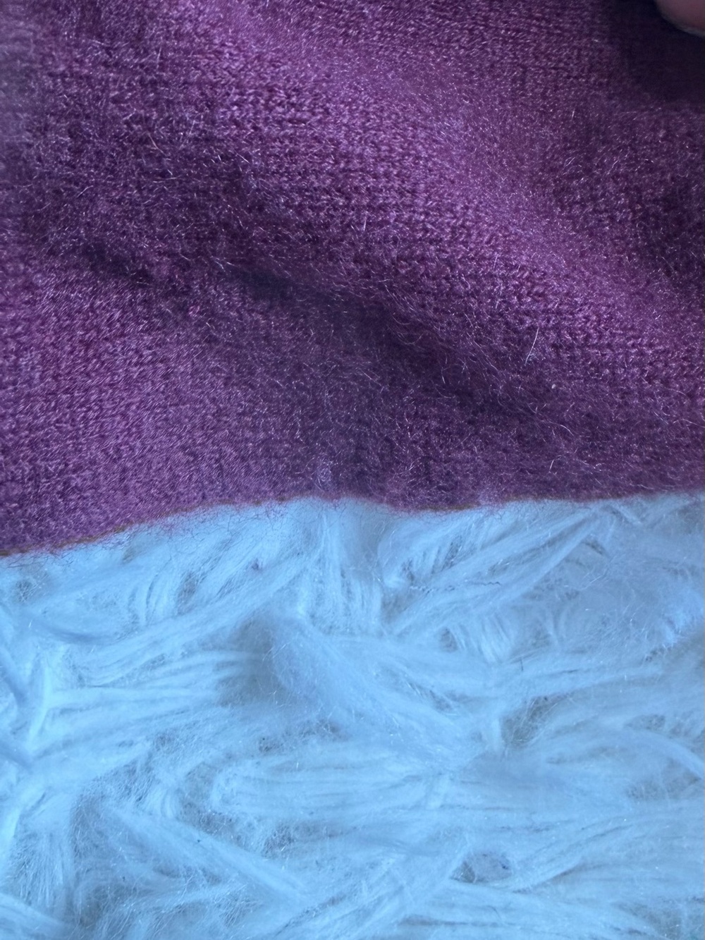 Aritzia Bare Cashmere Sleeveless Sweater - Picture 7 of 7